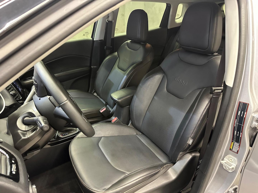 Foto do veículo JEEP COMPASS  LIMITED 2.0 4X4 DIESEL 16V AUT. 2021 61.752 KM 135.900,00