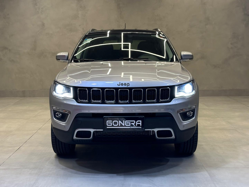 Foto do veículo JEEP COMPASS  LIMITED 2.0 4X4 DIESEL 16V AUT. 2021 61.752 KM 135.900,00