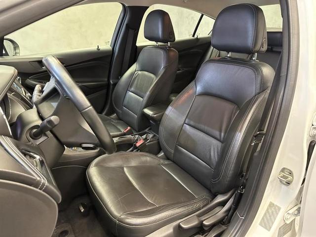 Foto do veículo CHEVROLET CRUZE  LT NB AUT 2018 106.981 KM 79.900,00