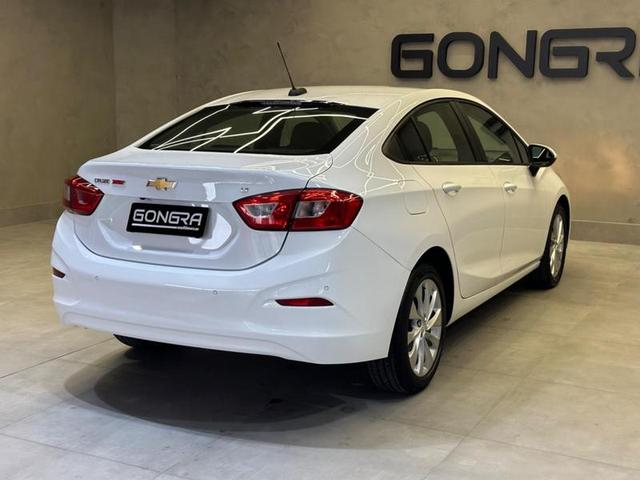 Foto do veículo CHEVROLET CRUZE  LT NB AUT 2018 106.981 KM 79.900,00