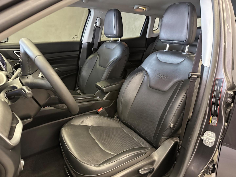 Foto do veículo JEEP COMPASS  LONGITUDE T270 TURBO FLEX AUT. 2022 38.753 KM 133.900,00