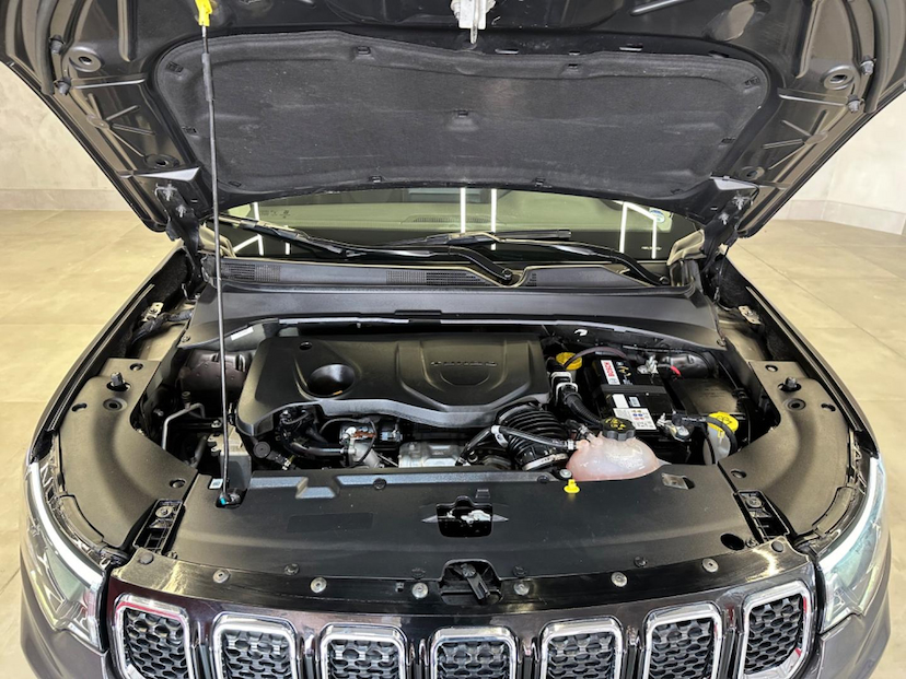 Foto do veículo JEEP COMPASS  LONGITUDE T270 TURBO FLEX AUT. 2022 38.753 KM 133.900,00