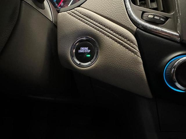 Foto do veículo CHEVROLET CRUZE  LTZ 1.4 16V TURBO FLEX 4P AUT 2019 63.345 KM 99.900,00