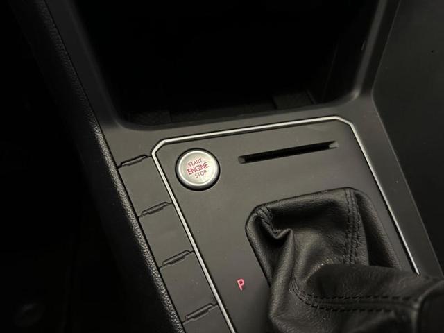 Foto do veículo VOLKSWAGEN NIVUS  1.0 200 TSI HIGHLINE 2022 28.078 KM 121.900,00