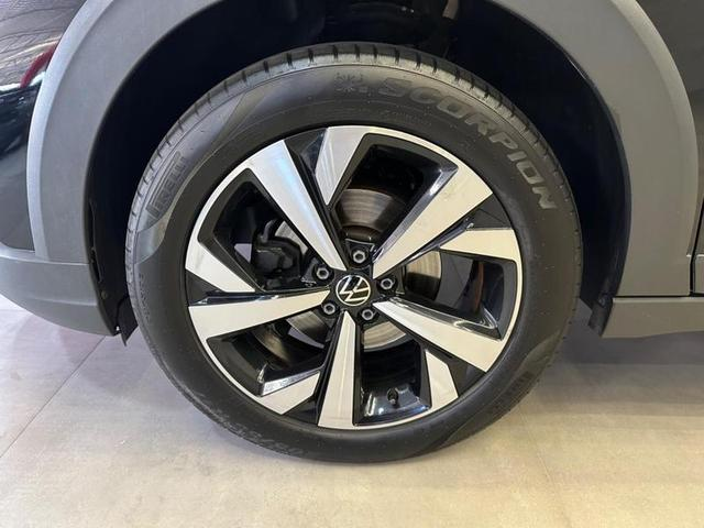 Foto do veículo VOLKSWAGEN NIVUS  1.0 200 TSI HIGHLINE 2022 28.078 KM 121.900,00