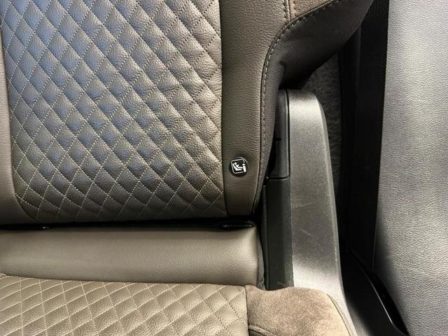 Foto do veículo JEEP COMMANDER  OVERLAND TD380 4X4 TURBO DIESEL 2023 26.610 KM 219.900,00