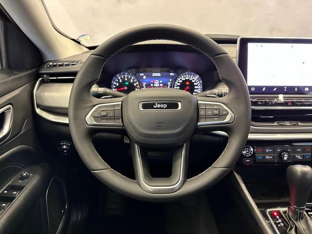 Foto do veículo JEEP COMPASS  LONGITUDE T270 TURBO FLEX AUT. 2023 14.066 KM 149.900,00