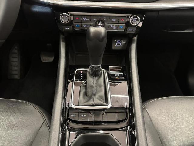 Foto do veículo JEEP COMPASS  LIMITED T270 1.3 TB 4X2 FLEX AUT 2023 19.551 KM 162.900,00