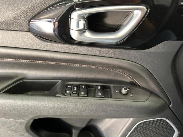 Foto do veículo JEEP COMPASS  LIMITED T270 1.3 TB 4X2 FLEX AUT 2023 19.551 KM 162.900,00