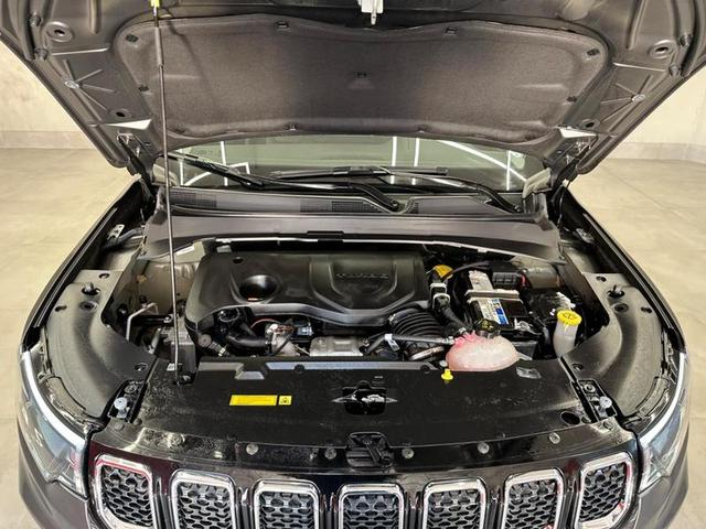 Foto do veículo JEEP COMPASS  LIMITED T270 1.3 TB 4X2 FLEX AUT 2023 19.551 KM 162.900,00