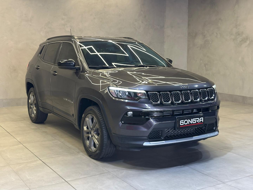 Foto do veículo JEEP COMPASS  LONG. T270 1.3 TB 4X2 FLEX AUT. 2022 51.375 KM 124.900,00