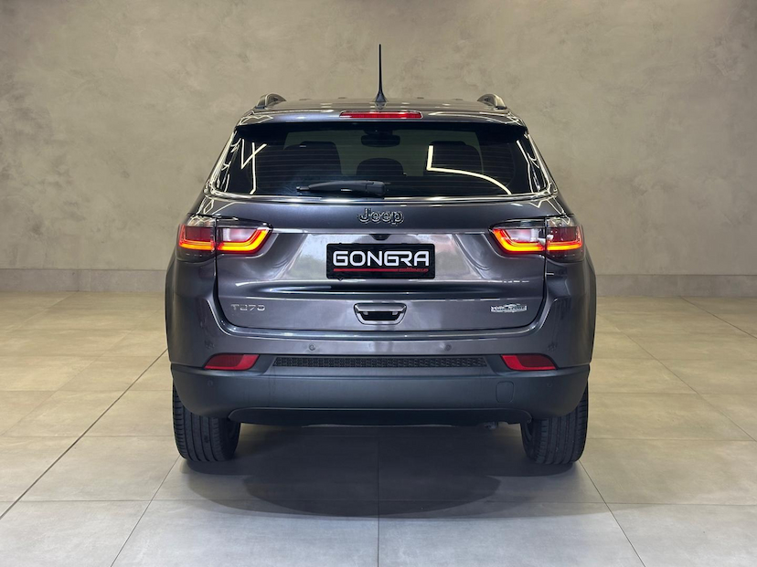 Foto do veículo JEEP COMPASS  LONG. T270 1.3 TB 4X2 FLEX AUT. 2022 51.375 KM 124.900,00