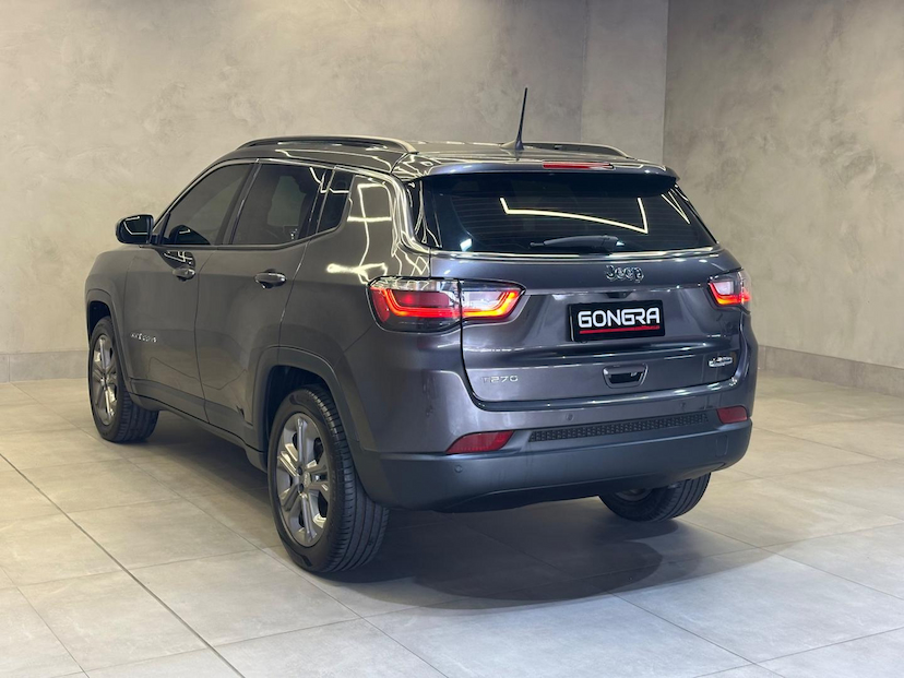 Foto do veículo JEEP COMPASS  LONG. T270 1.3 TB 4X2 FLEX AUT. 2022 51.375 KM 124.900,00