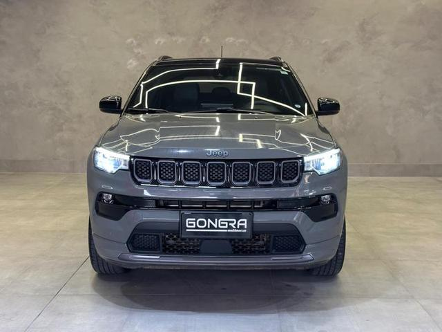 Foto do veículo JEEP COMPASS  SERIE S TF 2023 20.309 KM 184.900,00