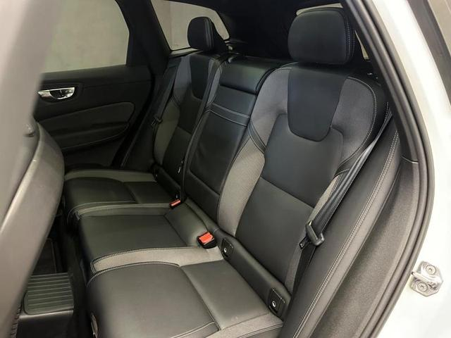 Foto do veículo VOLVO XC60 XC 60 T-8 ULTIMATE 2.0 AWD (HIBRIDO) 2021 35.057 KM 279.900,00