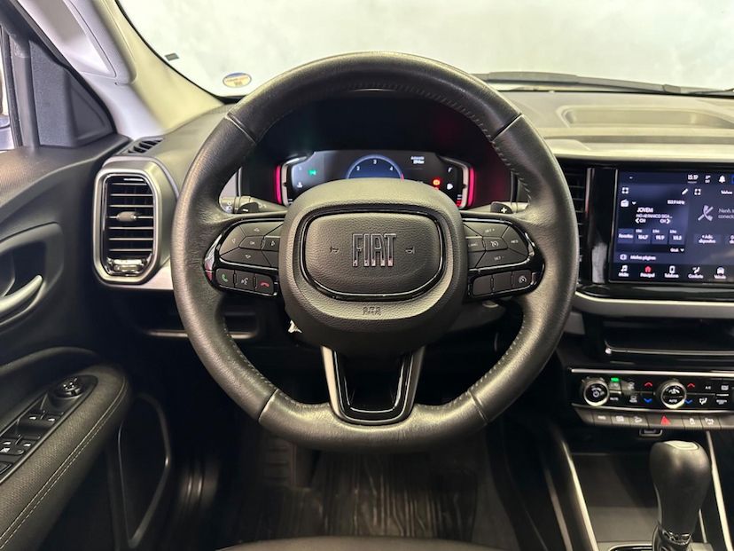 Foto do veículo FIAT TORO  2.0 16V TURBO DIESEL FREEDOM 4WD AT9 2023 17.408 KM 139.900,00