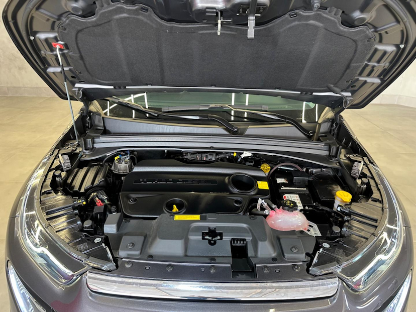 Foto do veículo FIAT TORO  2.0 16V TURBO DIESEL FREEDOM 4WD AT9 2023 17.408 KM 139.900,00