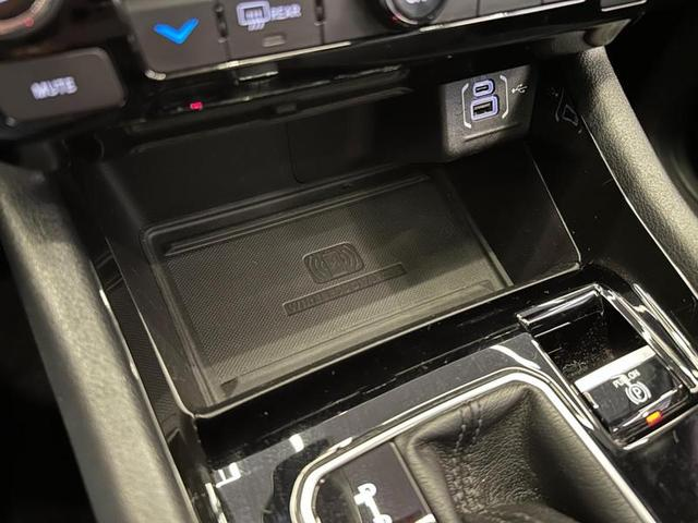Foto do veículo JEEP COMPASS  S T270 1.3 TB 4X2 FLEX AUT. 2023 24.900 KM 183.900,00