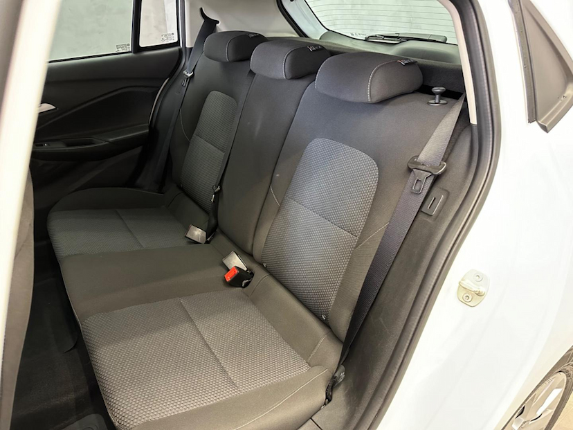 Foto do veículo CHEVROLET ONIX  10MT LT1 2023 26.454 KM 73.900,00