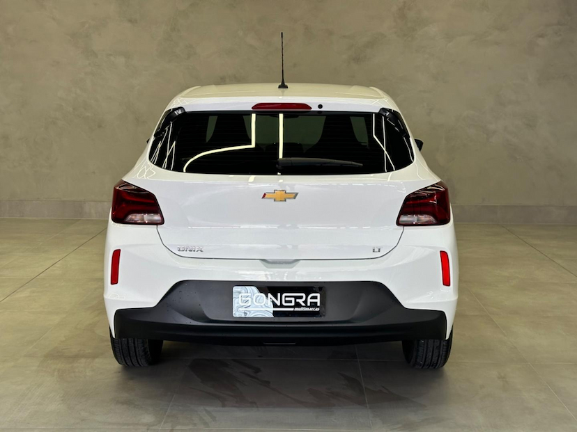 Foto do veículo CHEVROLET ONIX  10MT LT1 2023 26.454 KM 73.900,00