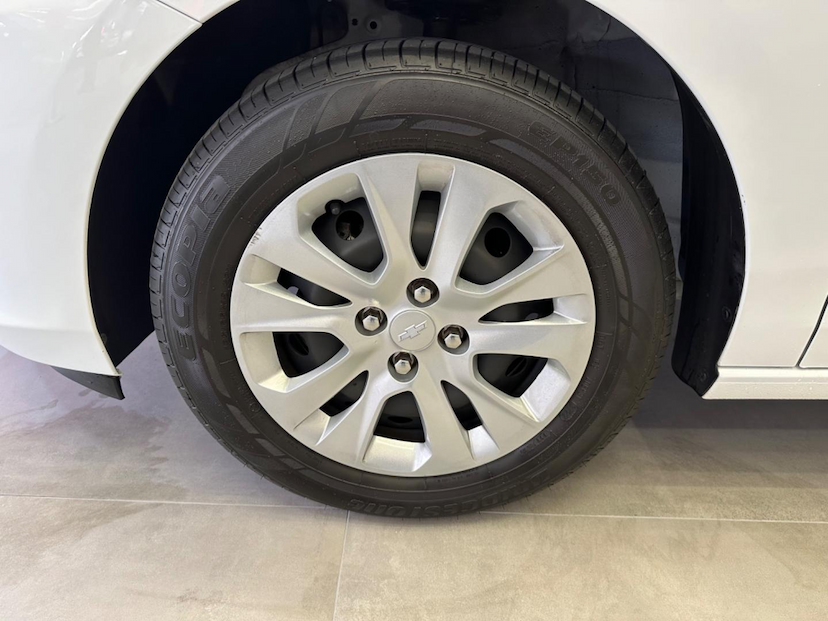 Foto do veículo CHEVROLET ONIX  10MT LT1 2023 26.454 KM 73.900,00