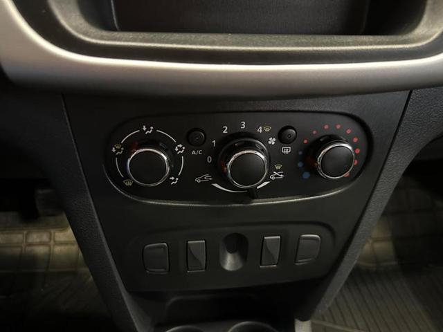 Foto do veículo RENAULT SANDERO  1.0 AUTHENTIQUE 16V FLEX 4P MANUAL  2016 85.756 KM 39.900,00