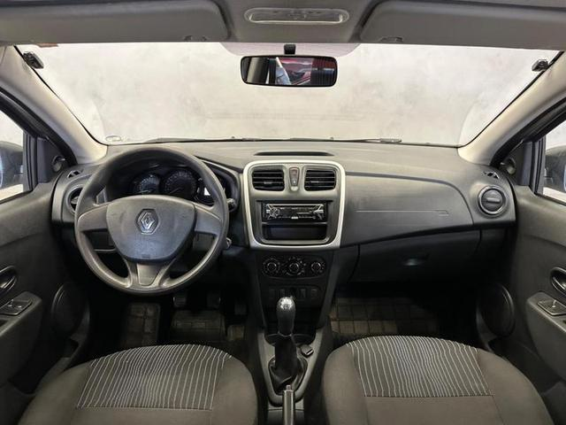 Foto do veículo RENAULT SANDERO  1.0 AUTHENTIQUE 16V FLEX 4P MANUAL  2016 85.756 KM 39.900,00