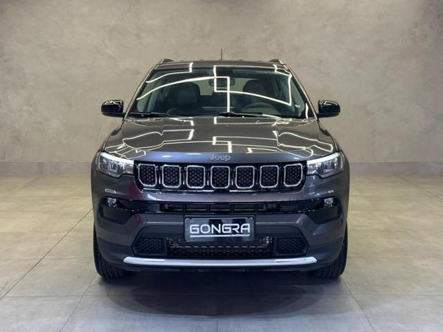 Foto do veículo JEEP COMPASS  LONG TF 2022 27.746 KM 135.900,00