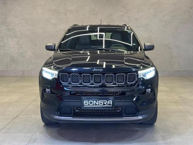 Foto do veículo JEEP COMPASS  LONG TF 2022 49.666 KM 136.900,00