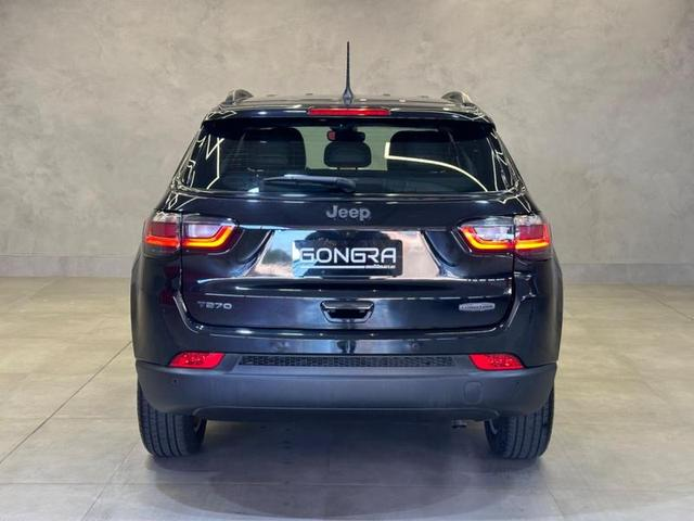 Foto do veículo JEEP COMPASS  LONG TF 2022 49.666 KM 136.900,00