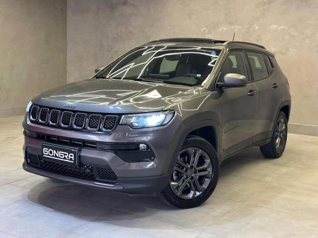 Foto do veículo JEEP COMPASS  LONG TF 2022 32.343 KM 144.900,00