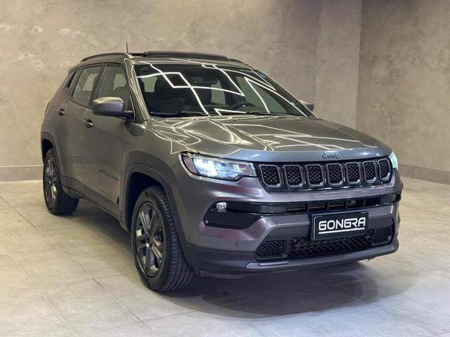 Foto do veículo JEEP COMPASS  LONG TF 2022 32.343 KM 144.900,00