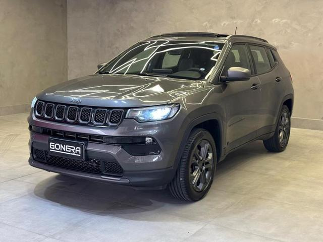 Foto do veículo JEEP COMPASS  LONG TF 2022 32.343 KM 144.900,00
