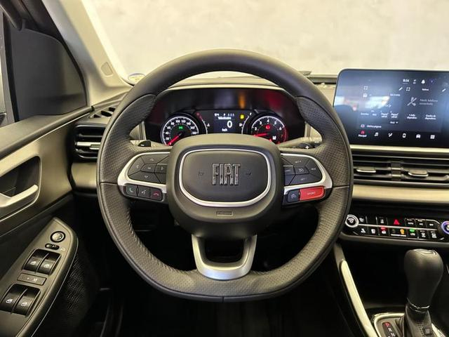 Foto do veículo FIAT FASTBACK  AUDACE TURBO 200 FLEX AT 4P 2023 4.900 KM 118.900,00