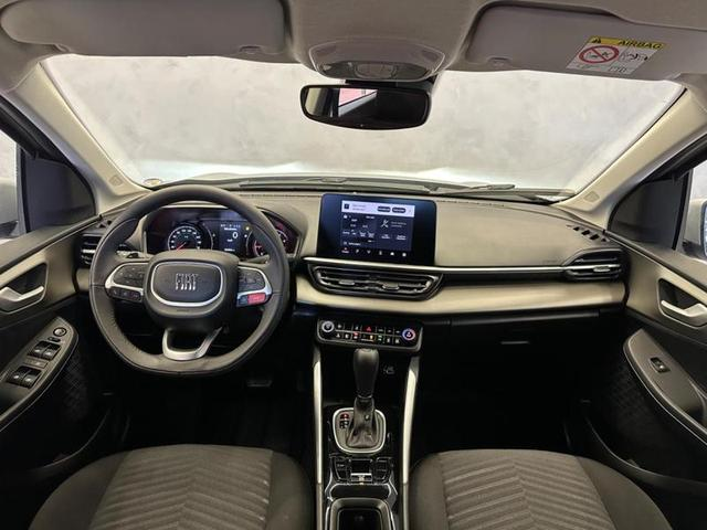 Foto do veículo FIAT FASTBACK  AUDACE TURBO 200 FLEX AT 4P 2023 4.900 KM 118.900,00