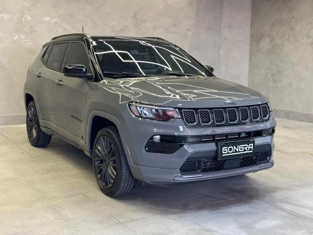 Foto do veículo JEEP COMPASS  S T270 1.3 TB 4X2 FLEX AUT. 2023 18.975 KM 184.900,00