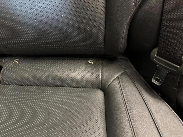 Foto do veículo JEEP COMPASS  LONG TF 2022 40.655 KM 131.900,00