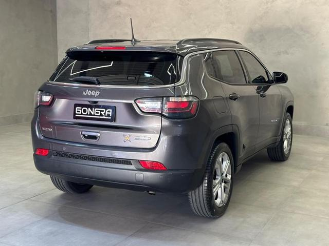 Foto do veículo JEEP COMPASS  LONG TF 2022 40.655 KM 131.900,00