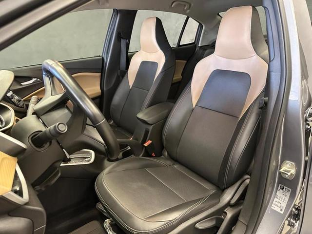 Foto do veículo CHEVROLET ONIX  10TAT PR2 2023 34.879 KM 98.900,00
