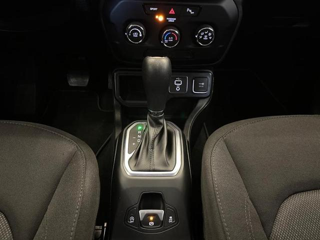 Foto do veículo JEEP RENEGADE  1.8 16V FLEX SPORT 4P AUTOMÁTICO 2021 40.356 KM 84.900,00