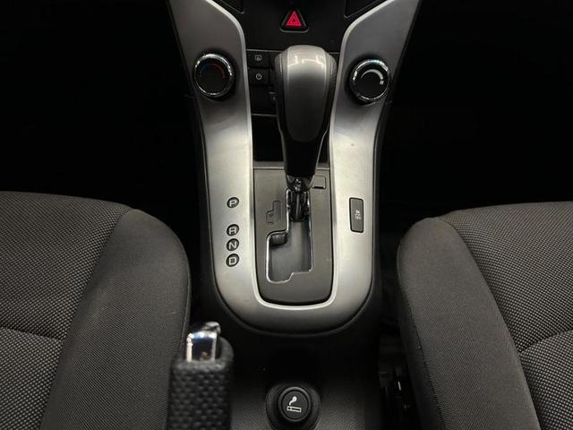 Foto do veículo CHEVROLET CRUZE  1.8 LT 16V FLEX 4P AUTOMÁTICO 2013 63.946 KM 61.900,00