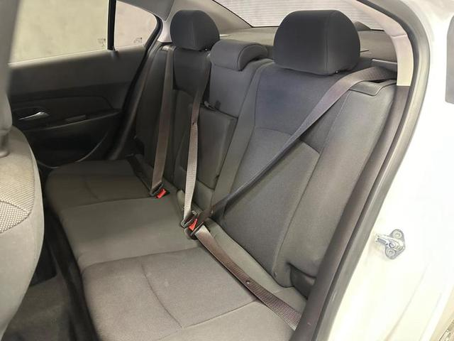 Foto do veículo CHEVROLET CRUZE  1.8 LT 16V FLEX 4P AUTOMÁTICO 2013 63.946 KM 61.900,00