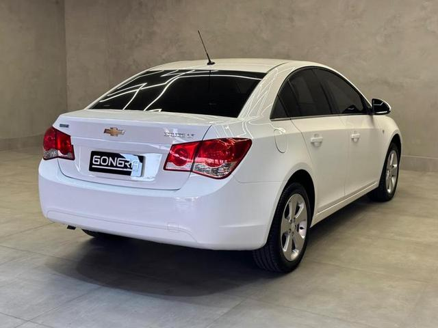Foto do veículo CHEVROLET CRUZE  1.8 LT 16V FLEX 4P AUTOMÁTICO 2013 63.946 KM 61.900,00