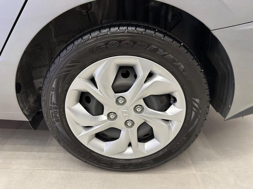 Foto do veículo HYUNDAI HB20S  1.0M 1.0M 2022 62.940 KM 69.900,00