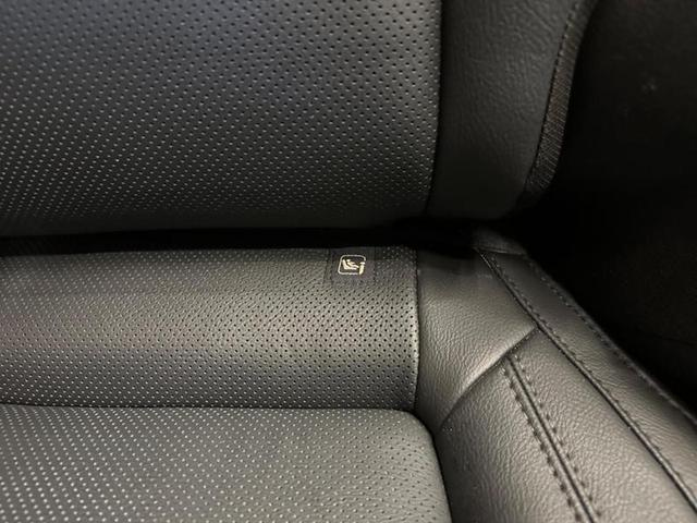 Foto do veículo JEEP COMPASS  LONG TF 2022 38.737 KM 133.900,00