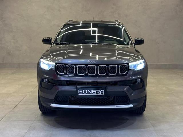 Foto do veículo JEEP COMPASS  LONG TF 2022 38.737 KM 133.900,00