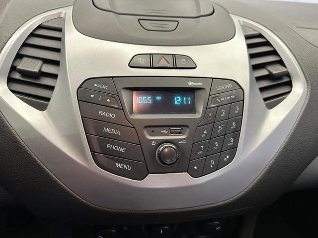 Foto do veículo FORD KA  1.0 SE 12V FLEX 4P MANUAL 2015 98.754 KM 39.900,00
