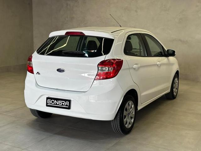 Foto do veículo FORD KA  1.0 SE 12V FLEX 4P MANUAL 2015 98.754 KM 39.900,00