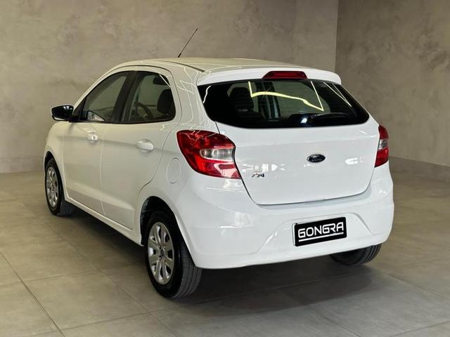 Foto do veículo FORD KA  1.0 SE 12V FLEX 4P MANUAL 2015 98.754 KM 39.900,00