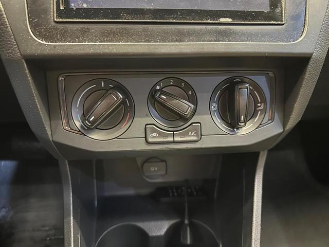Foto do veículo VOLKSWAGEN VOYAGE  1.6L AF5 2021 65.740 KM 65.900,00